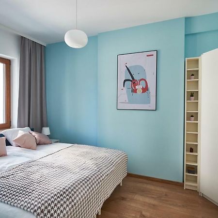 Modern Apartment In Варшава Экстерьер фото